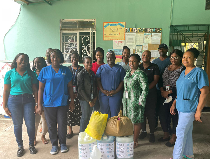 employees-volunteering-program-7
