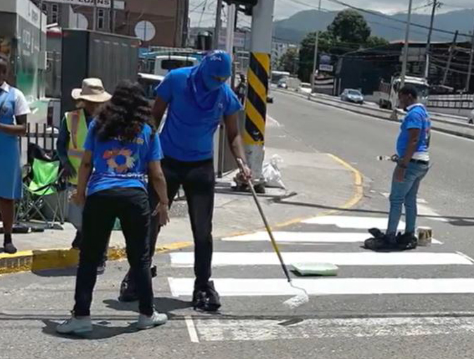 employees-volunteering-program-10
