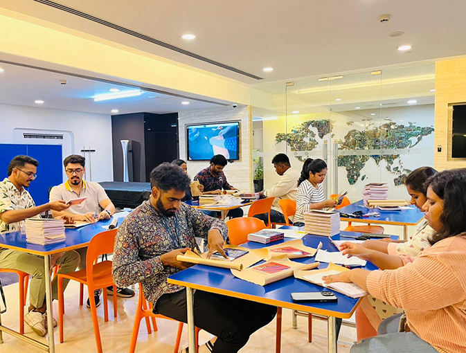 employees-volunteering-program-02