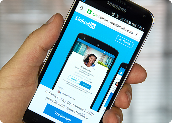 Key Steps to Build an Effective LinkedIn Profile