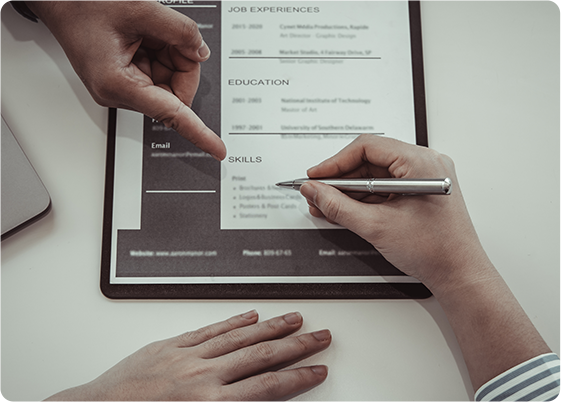 Resume Formats: Chronological vs. Functional vs. Hybrid