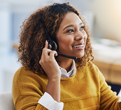 7 Essential Customer Service Goals for 2025