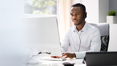 Customer Service Training: A Step-by-Step Guide to Building a Skilled Team